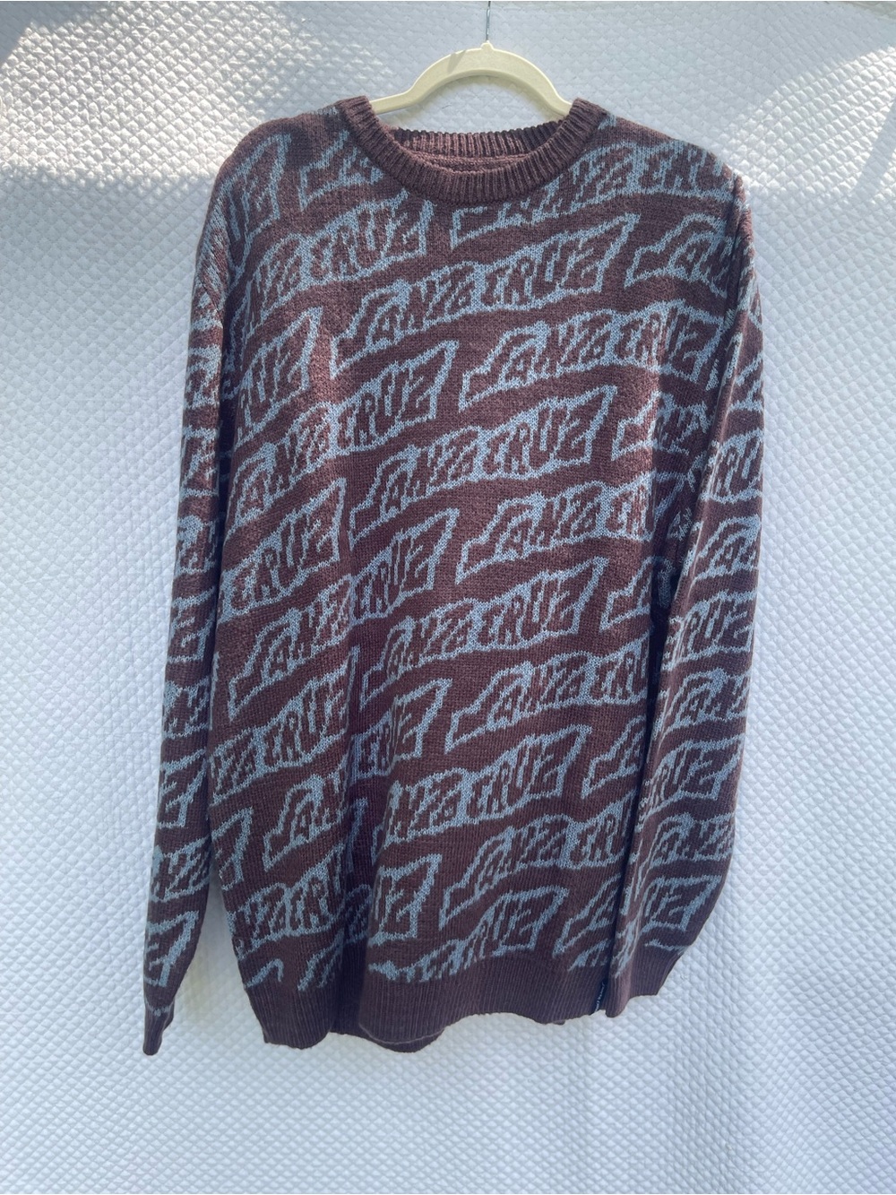 Santa Cruz Men’s All Over Logo Knit Sweater Size L Brown Blue NWOT Skate Streetw